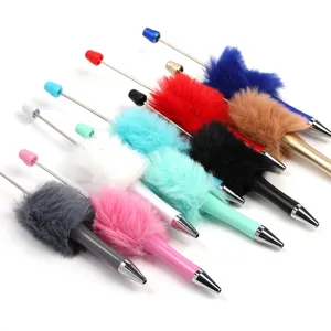 Creatieve DIY kleurrijke pluche kraal balpen pompon kantoorbenodigdheden hoofdweergave