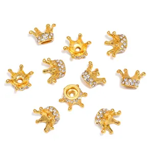 Cuentas espaciadoras con diamantes de imitacion de corona dorada para joyeria artesanal.