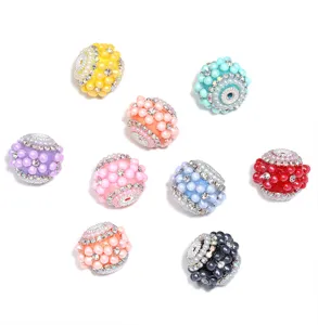 Jolies perles de fleurs en strass et perles de Népal DIY pour chaîne de téléphone et bijoux.