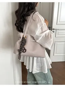 Borsa a tracolla vintage versatile da donna, grande borsa casual per il lavoro quotidiano.