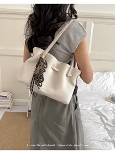 Borsa shopper vintage da donna grande capacità, elegante dettaglio borsa a spalla.
