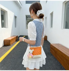 Korean style cute rhinestone bucket bag, stylish crossbody handbag with lovely bear pendant.
