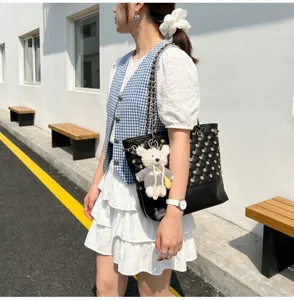 Borsa a tracolla matelassé vintage con strass, elegante borsa da lavoro per donne.