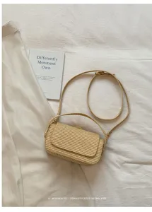 Borsa a tracolla intrecciata minimalista per donne, elegante borsa retrò in paglia.