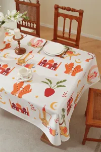 Polyester Tischdecke mit orientalischem Schloss und Mondsichel Design, ideal für die Tischdekoration.