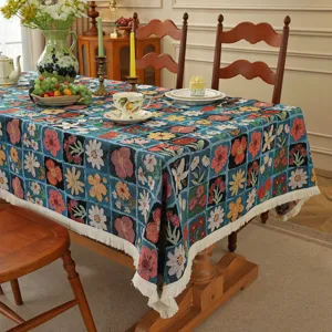Mantel jacquard floral vintage americano con flecos, poliéster algodón para mesa de comedor.