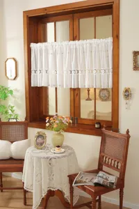 Rideau court en dentelle vintage française blanc creux cuisine café cantonnière de fenêtre