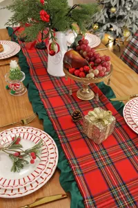 Christmas table runner red and green plaid ruffled edge home holiday decor dining table