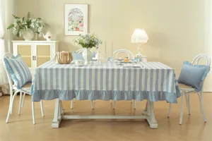 Nappe en coton lavé rayé de style pastoral français avec bord à volants pour salle.