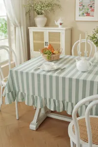 Nappe de table à manger en pur coton rayé style pastoral français élégante avec volants