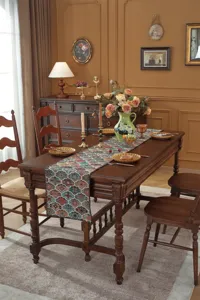 Vintage Paisley Woven Table Runner for Dining Table and Coffee Table Decor Detail