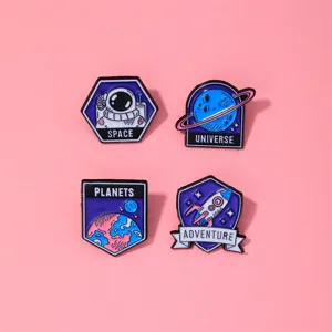 Alloy Emaille Weltraum Rakete Brosche Set Astronaut Planet Erde Abenteuer Abzeichen Cartoon Kleidung Pins Für Damen Herren Schmuck Geschenk