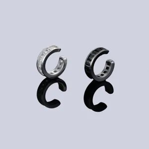 Clips para oreja de circonita cúbica plateada y negra, pendientes minimalistas.