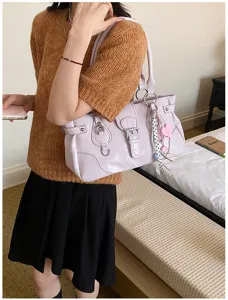 Stylish retro purple shoulder handbag, large capacity tote bag for women daily fashion outfit.