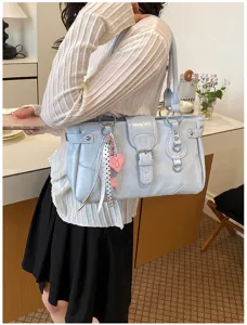Retro fashion light blue shoulder handbag casual tote bag versatile chic style daily