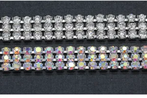 Vue détaillée de chaînes de griffes en strass à 3 rangs en cristal et AB pour décoration DIY.