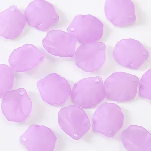 Perline viola opache a forma di petalo di fiore per creazione di gioielli artigianali fai da te.