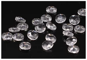 Weiße transparente Glas-Rhinestones lose Steine für DIY-Schmuck Ohrringe Dekor Detail.