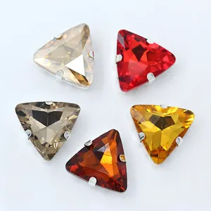 Dreieck Glas Aufnähbare Strasssteine Mit Versilbertem Kupfer Krallenbasis Multi Größe Verdickte Krallen Kristallsteine Für Hochzeitskleid Bekleidung DIY Dekor
