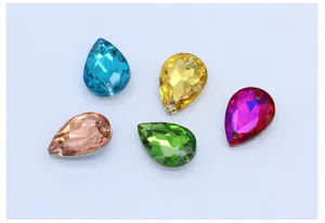 Tropfenförmige Strasssteine zum Aufnähen, bunte Glas Kristallsteine für Kleidungsstück Dekoration.