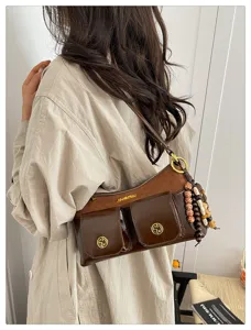 Sac à bandoulière tendance à plusieurs poches pour femmes, sac chic en cuir PU avec perles.