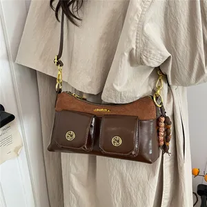Sac à épaule chic multi-poches pour femme, sac bandoulière tendance en cuir PU quotidien.