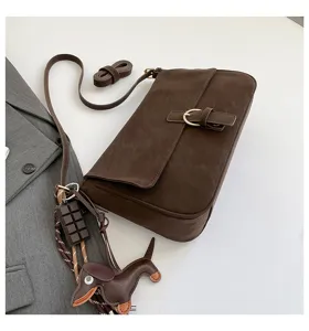 Retro brown shoulder bag for women winter fashion underarm handbag casual PU leather crossbody bag