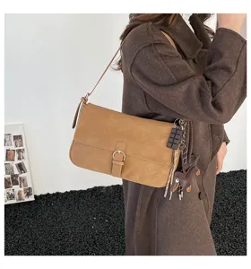 Retro women brown shoulder bag casual commuter underarm bag stylish handbag daily wear