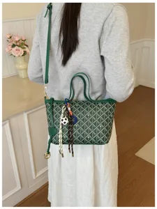 Sac seau rétro à motif chevron vert, sac à bandoulière décontracté et polyvalent.