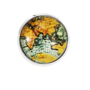 Gedetailleerd overzicht vintage wereldkaart drukknoop metalen badge broche accessoire