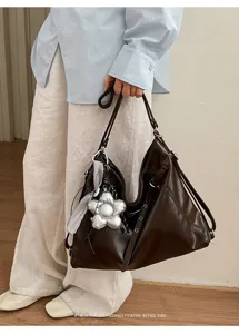 Borsa retrò grande capacità per donna, elegante borsa a spalla in pelle PU per ogni giorno.