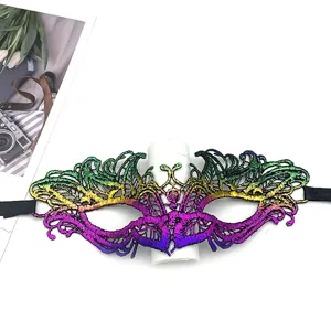 Mascherina misteriosa in pizzo per feste da donna, maschera veneziana colorata.