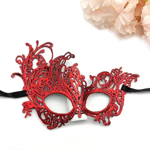 Maschera in pizzo rosso, sexy maschera occhi mezza faccia per festa di Halloween.