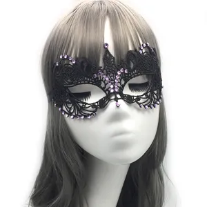 Máscara de encaje negro con pedrería púrpura para fiesta de Halloween de mujeres
