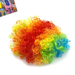Kleurrijke regenboog gekrulde clown pruik voor feestjes, Halloween kostuums en cosplay.