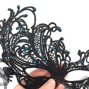 Maschera di pizzo nero con strass blu per festa di Halloween, mezza maschera occhi.