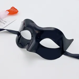Maschera da ballo in maschera nera mezza faccia per festa di Halloween, elegante.