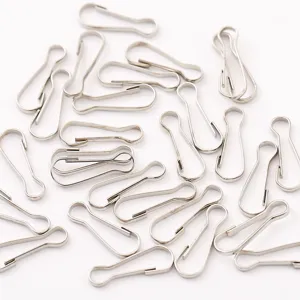 Σετ ασημένια μεταλλικά άγκιστρα, μικρά κλιπ για κλειδιά και διάφορες DIY κατασκευές.