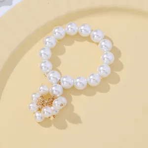 European Luxury Alloy Napkin Rings With Elegant White Artificial Pearl Tassel Pendant For Hotel Western Dinner Table Decorations Jewelry Gift