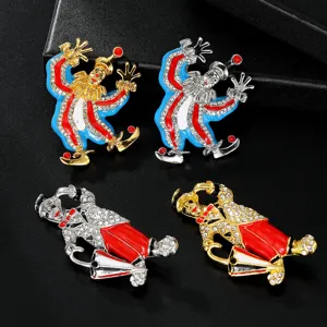 Set spille clown circo smalto strass, dettagli accessori di abbigliamento metallico moda.