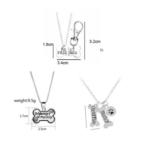 Huisdier herdenking bot hanger ketting set met naam en gedetailleerde afmetingen.