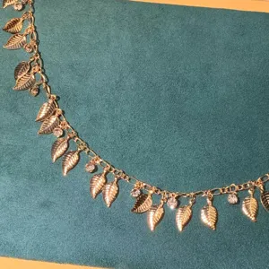 Gold leaf pendant chain diy handmade waist chain exotic hair ornament accessory detail view