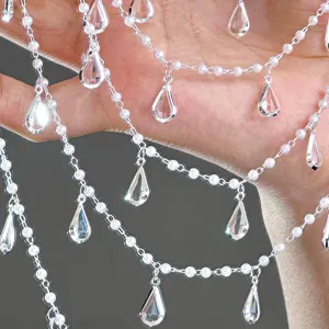 Détail de chaîne de perles goutte DIY, accessoire parfait pour ceinture Hanfu et bracelet élégant.