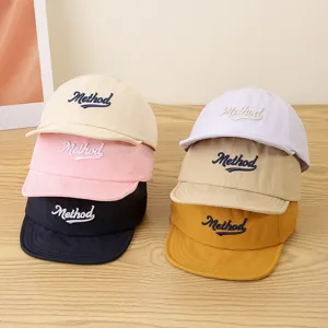 Gorra de béisbol plana lisa para niños secado rápido con bordado casual deporte