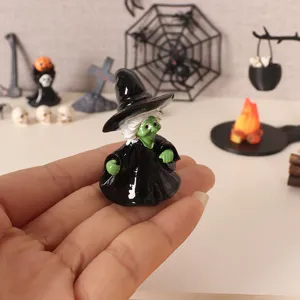 Miniatur Halloween Hexe Figur Harz Requisite Gruselige Party Heimdekoration Mikro Landschaft