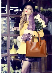 Vintage oil wax leather tote bag for women large capacity shoulder bag stylish handbag