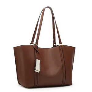 Brown leather tote bag for women, large capacity shoulder bag for daily work and commuting.