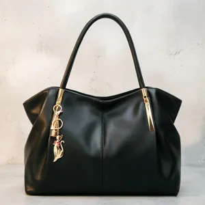 Elegant black tote shoulder bag for women, premium minimalist design with large capacity.