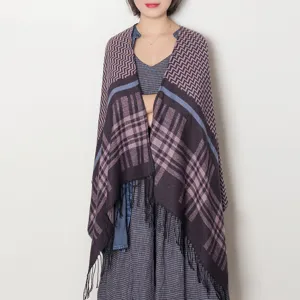 Women winter tassel cape shawl stylish chevron plaid design warm cozy fashion outerwear accessory