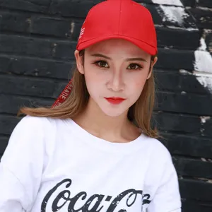 Korean style red baseball cap with long strap for men and women, trendy couple streetwear hat.